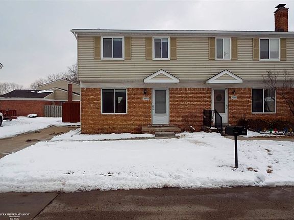 2nd image of 29322 E Brittany Ct