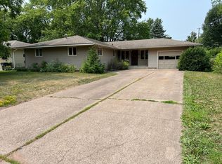 825 8th St SW, Pine City, MN 55063