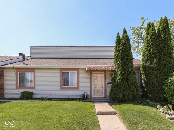 2705 Country Estates Dr, Indianapolis, IN 46227