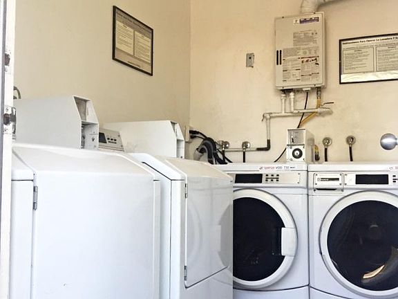 5th image of 5533 Barton Ave #200