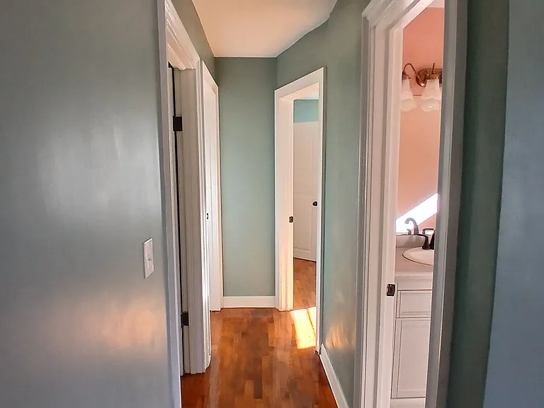 943 Chulio Rd SE — Photo 9