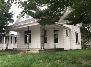 2407 Saint Joseph Ave, Saint Joseph, MO 64505