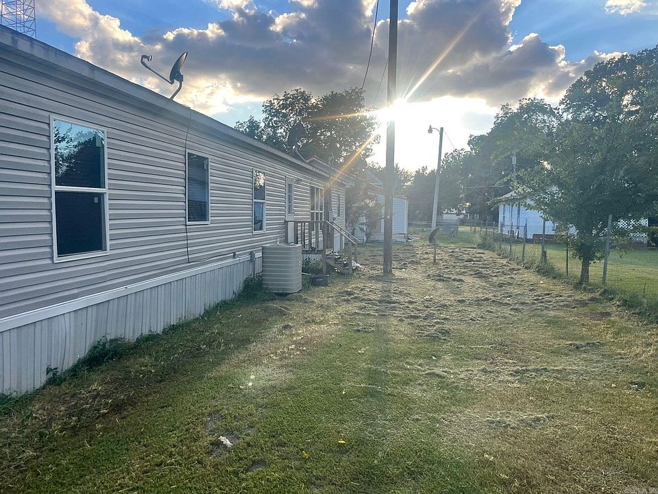 303 Washington St, Luxora, AR 72358 MLS 23032259 Zillow