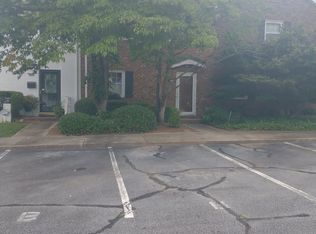 2926 B Saint Marks Rd, Winston Salem, NC 27103
