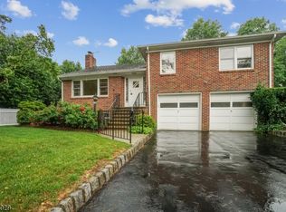 190 Kent Place Blvd, Summit, NJ 07901