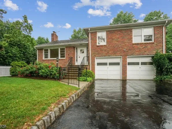 190 Kent Place Blvd, Summit City, NJ 07901