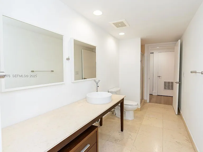 495 Brickell Ave #2102 — Photo 24