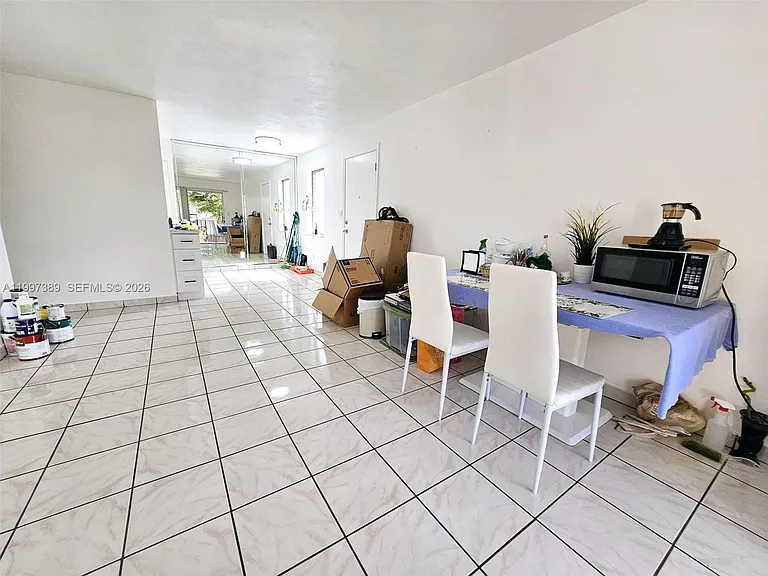 8701 SW 141st St #B8 — Photo 2