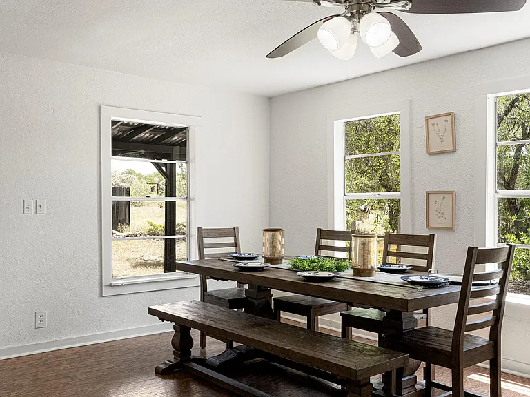 2591 Spring Valley Dr — Photo 13