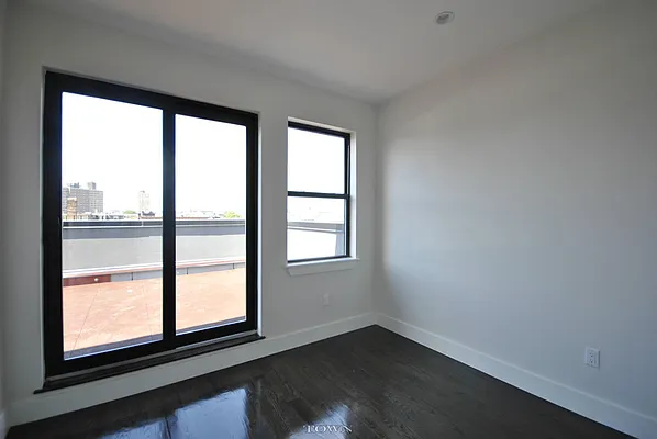 Rented by Town Residential | media 14