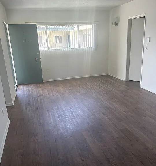 3686 S Centinela Ave #16 — Photo 3