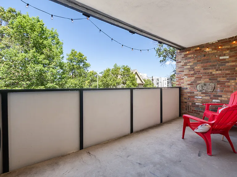 1350 Josephine St #308 — Photo 23