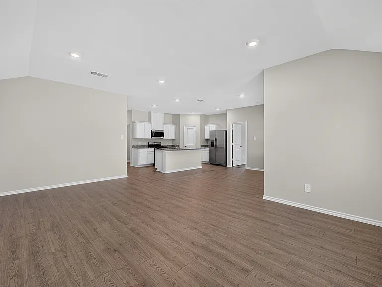 717 Sweet Pea Dr — Photo 21