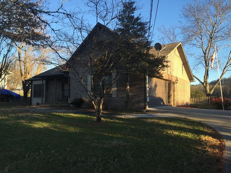 1st image of 216 Mount David Dr