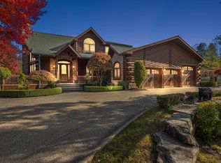 8252 Sandi Ln, Romeo, MI 48065