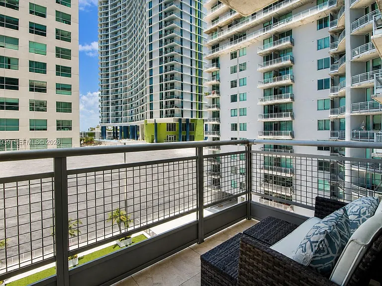 690 SW 1st Ct #1528 — Photo 12