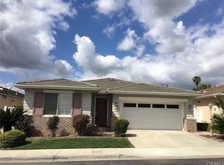 32 Carriage Ln, Santa Ana, CA 92705