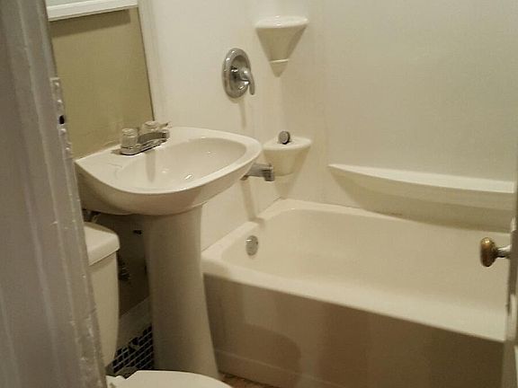 2nd image of 606 Burnet Avenue # Fl 2nd