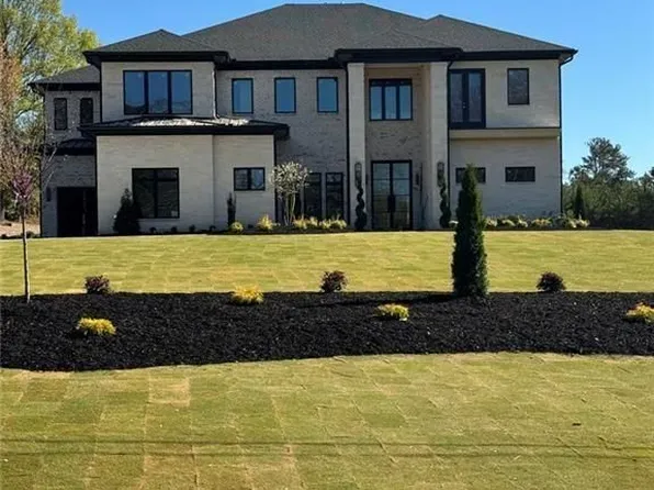 3425 Thompson Mill Rd, Buford, GA 30519