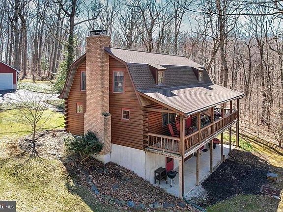 3rd image of 385 Silver Run Valley Rd