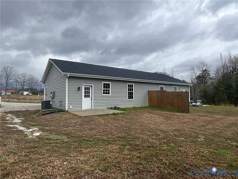 96 Sandy Brooke Ln #1 — Photo 11