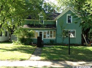 402 20th Ave W, Menomonie, WI 54751