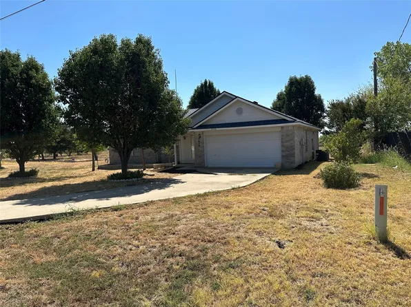 8908 Johns Rd, Alvarado, TX 76009