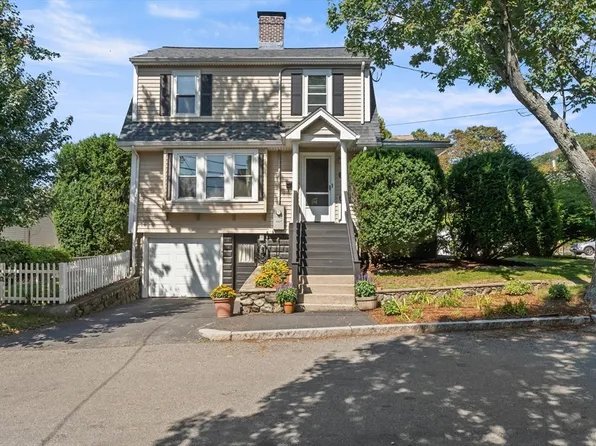 68 Charles St, Arlington, MA 02474