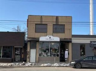 218 Queen St, Chatham Kent, ON N7M 2H1