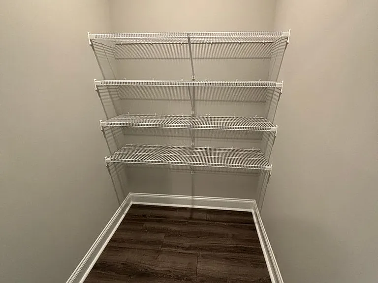 906 Recurve Ct — Photo 12