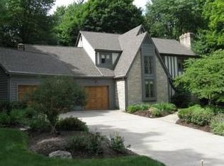 427 Meditation Ln, Columbus, OH 43235