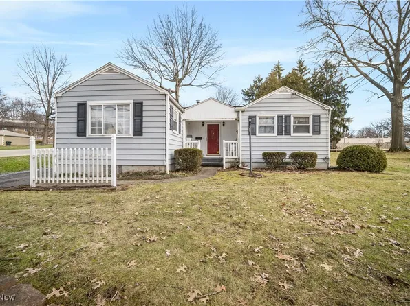 525 High St, Wadsworth, OH 44281