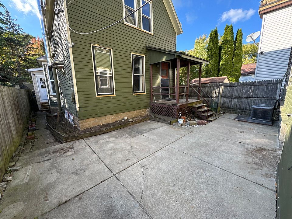 1st image of 118 Congress St Unit 3