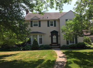 76 Woodland Ave, Fond Du Lac, WI 54935