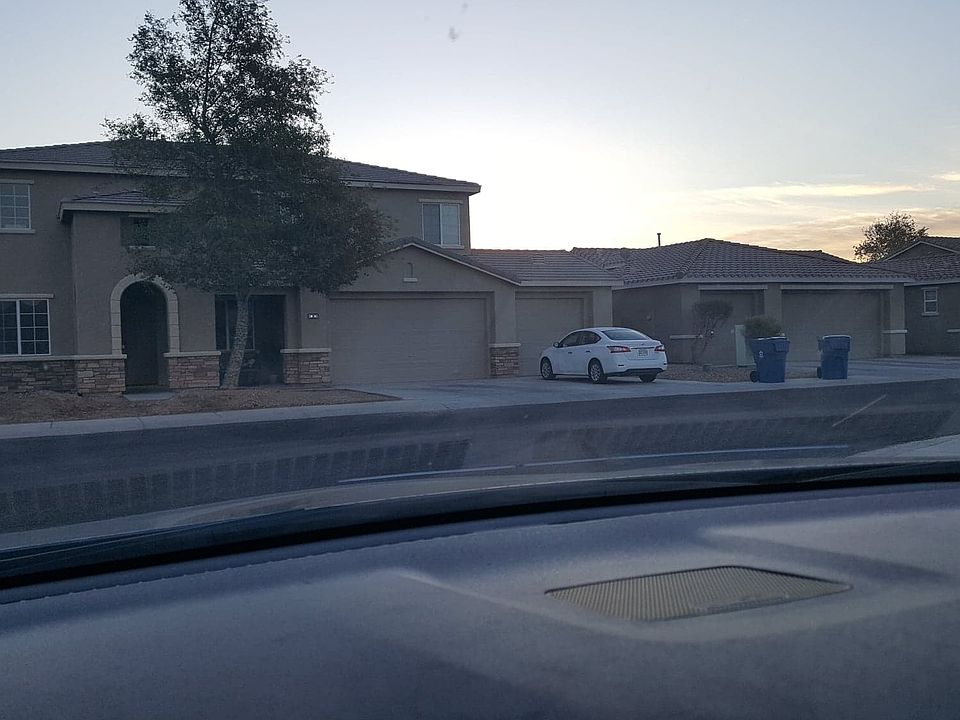 1st image of 1680 Greenfield Dr