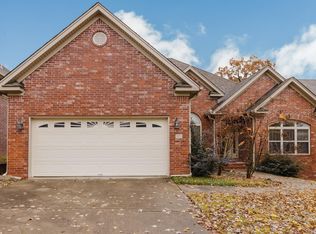 17 Glasgow Ct, Little Rock, AR 72211