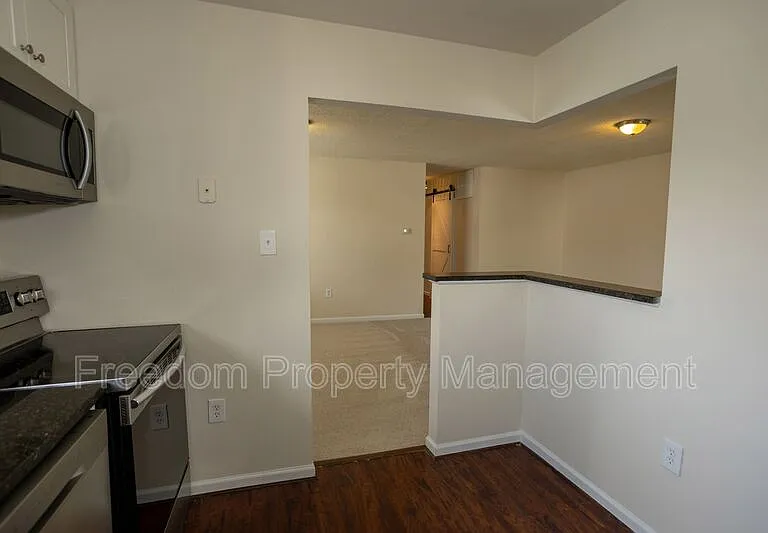 9327 Woodlea Ct — Photo 14