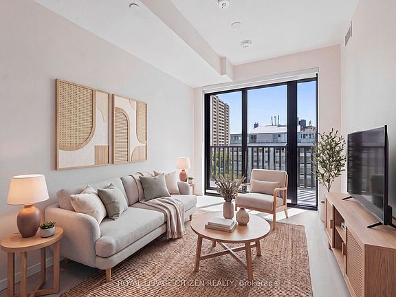 3rd image of 109 Erskine Ave #906