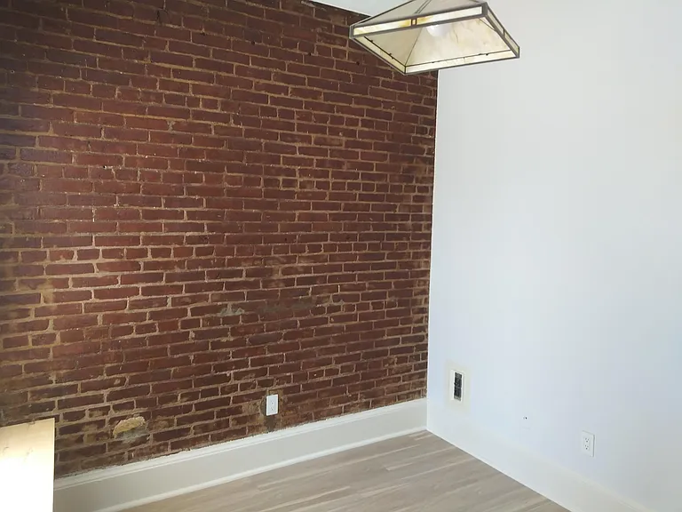 635 G St SE #2 — Photo 21