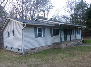 67 Wonderland Trl, Whittier, NC 28789