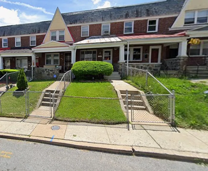 3815 Woodridge Rd — Photo 1