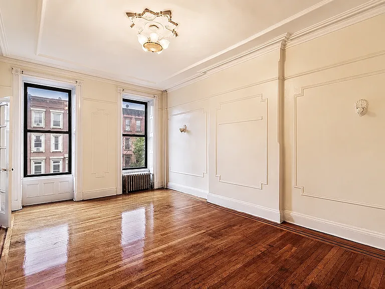 441 Greene Ave #3 — Photo 2