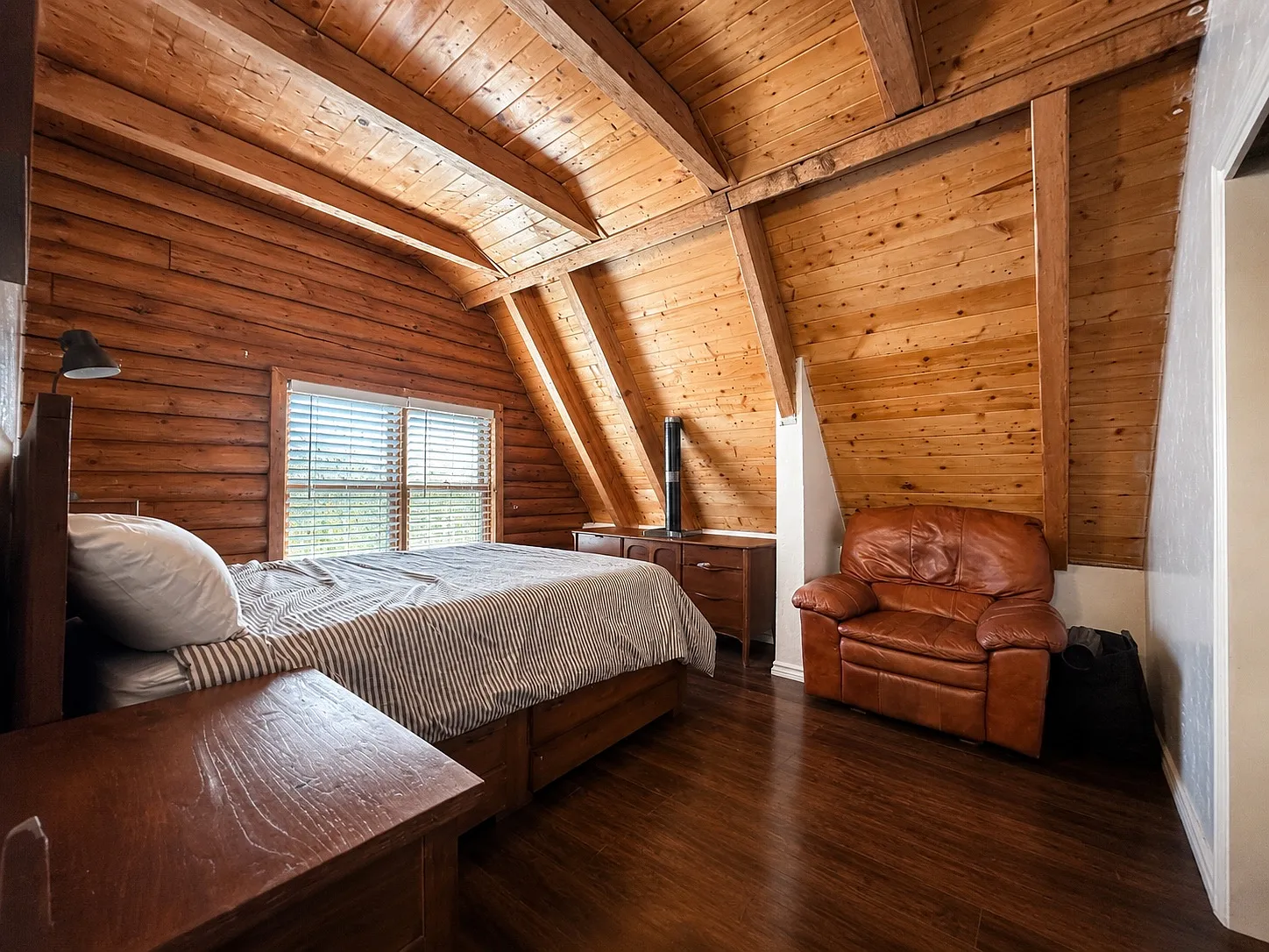 2 bed, 850 sqft, $1,250 — Photo 3