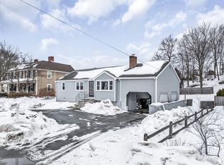 212 Cambridge Rd, Woburn, MA 01801