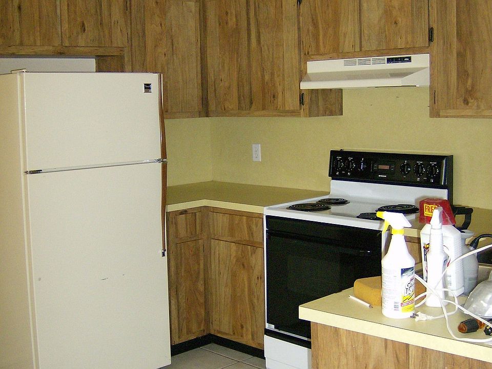 2nd image of 13025 1st St