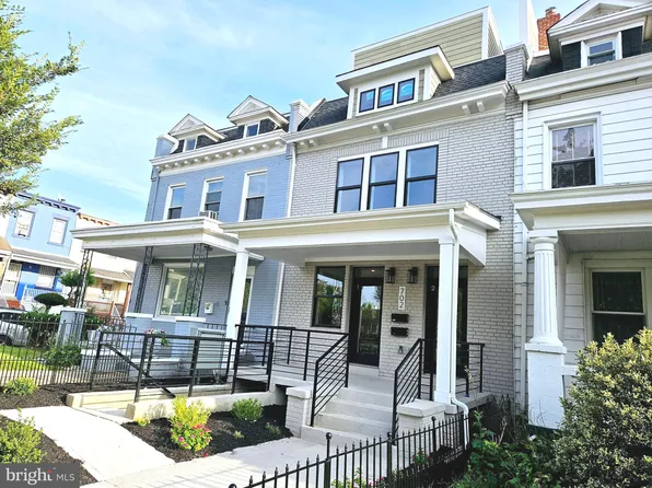 702 Otis Pl NW #B, Washington, DC 20010