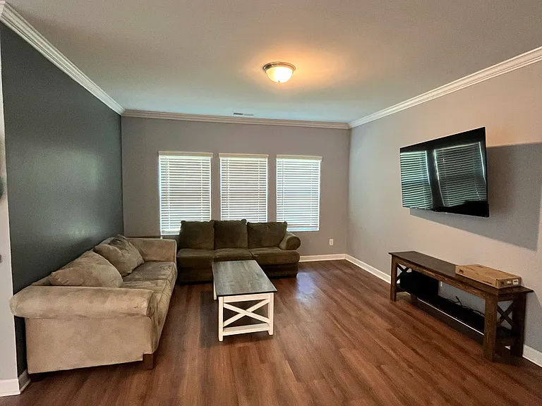 3129 Cedric Ct — Photo 5