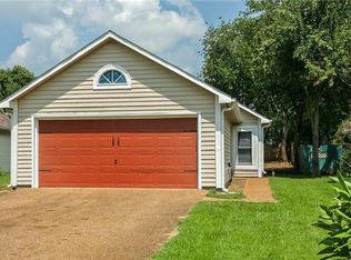 2718 Riverbend Dr, Nashville, TN 37214