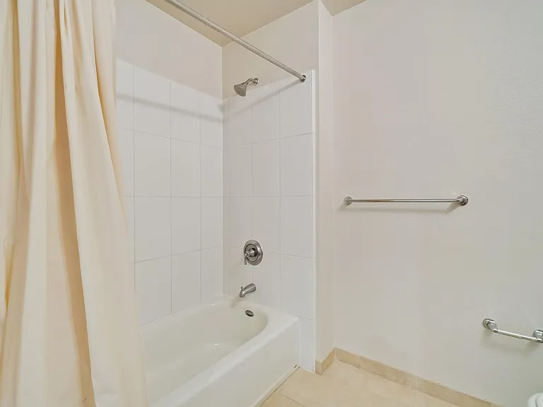 1375 Lick Ave #329 — Photo 34