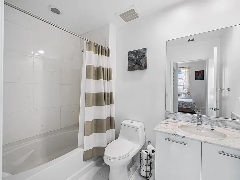 950 Brickell Bay Dr #5006 — Photo 16
